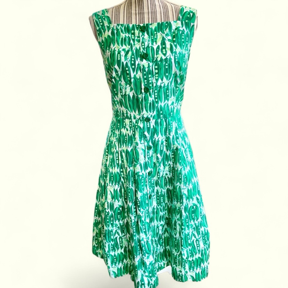 Talbots painted pea dress, size 10,fit and flare shape,square neckline, back zip